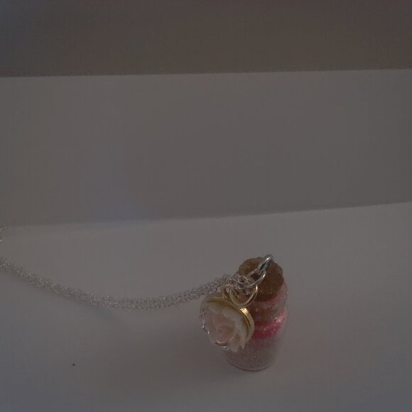 Cute Necklaces and keychains - Picture 13 of 16